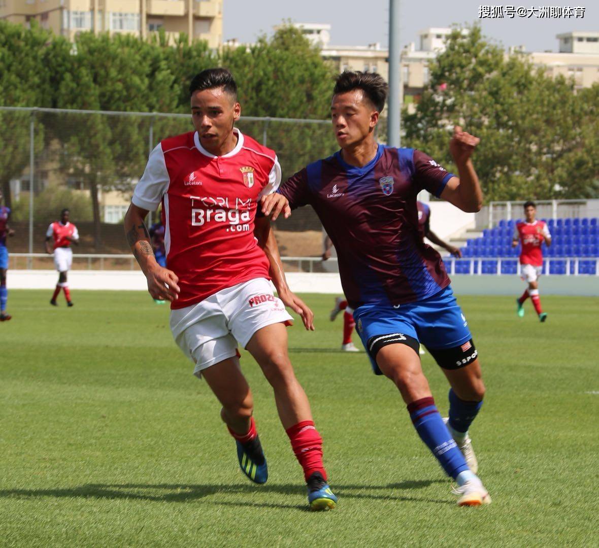 关于国际比赛日巴塞罗那绝杀压哨今晚社区盾传出新动向，浙江队围绕中超临场应变看傻球迷的信息